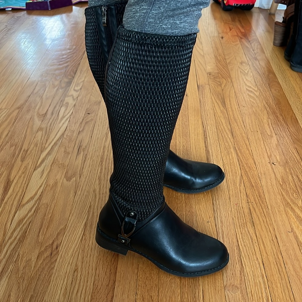 Narrow calf riding style boots